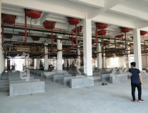 大型項目造粒機設備安裝就位